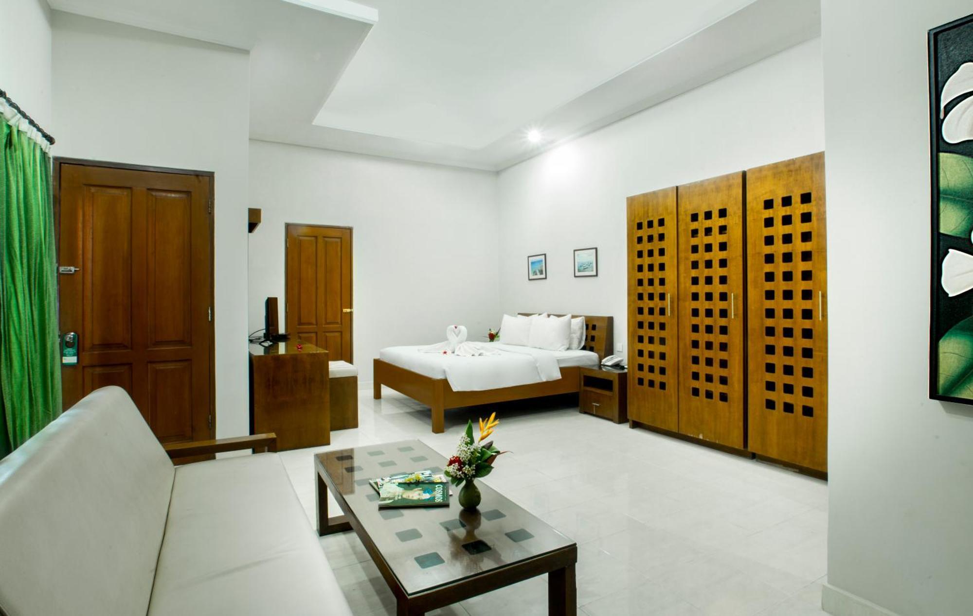 New Garden View Resort Легиан Экстерьер фото