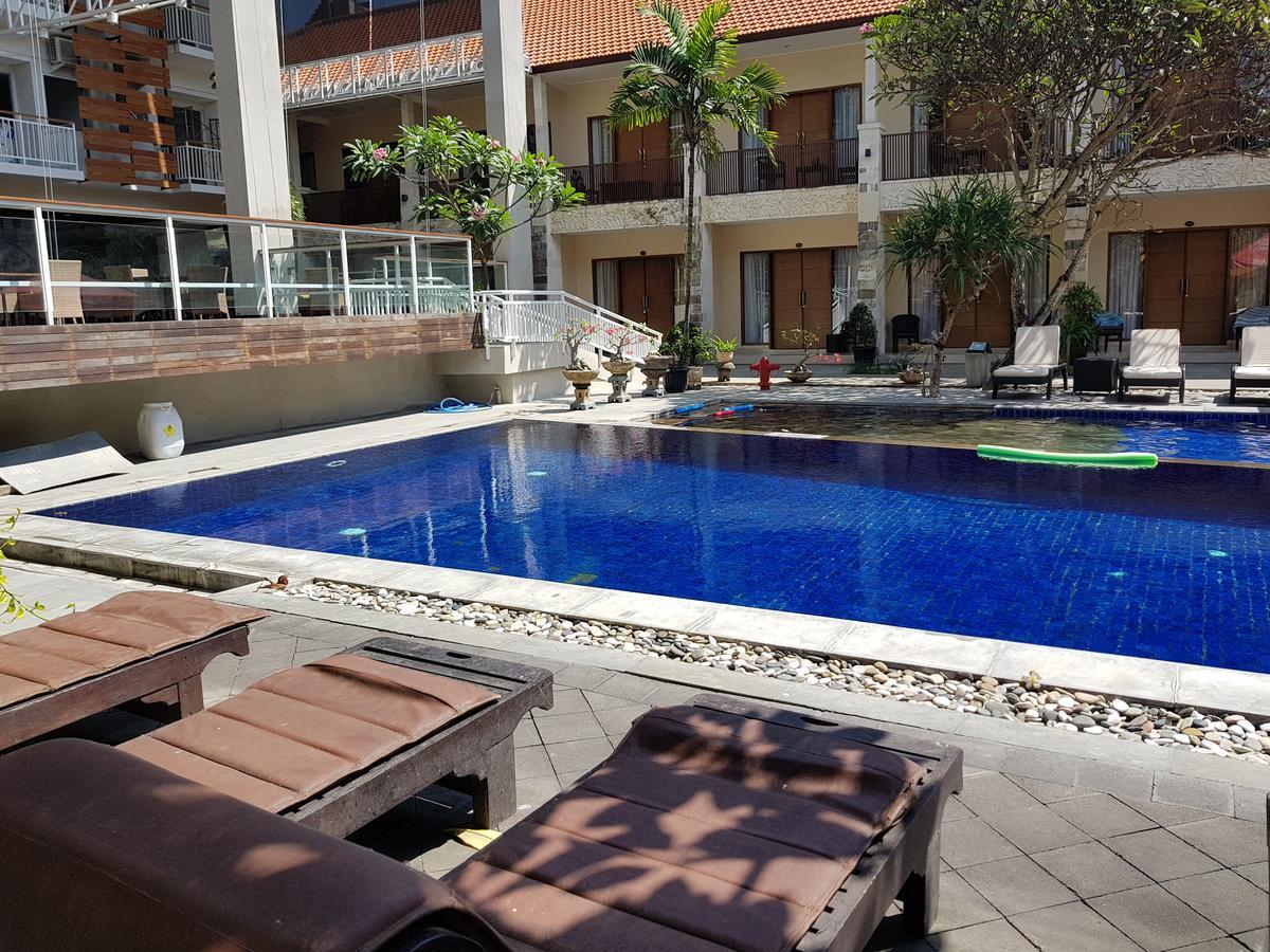 New Garden View Resort Легиан Экстерьер фото