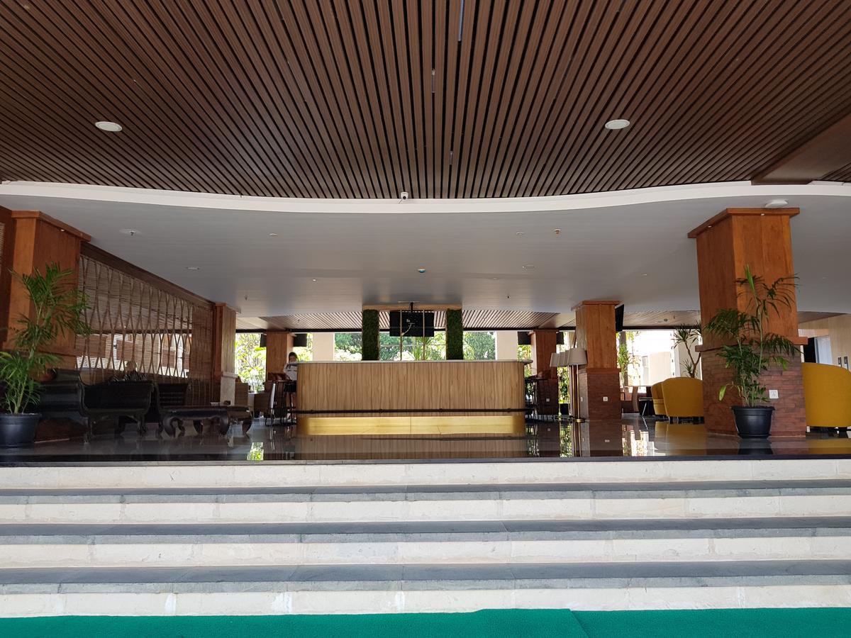 New Garden View Resort Легиан Экстерьер фото